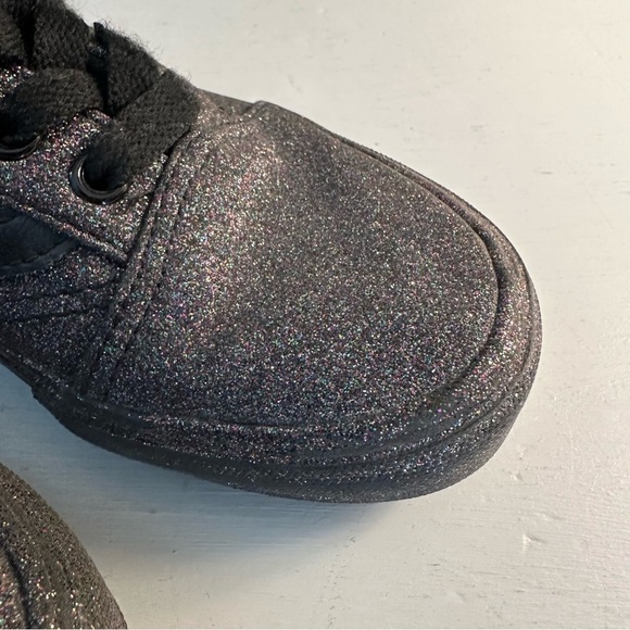 Vans Black Rainbow Sparkle Old Skool Off the Wall Girls Sneakers Size 2 - Picture 6 of 8